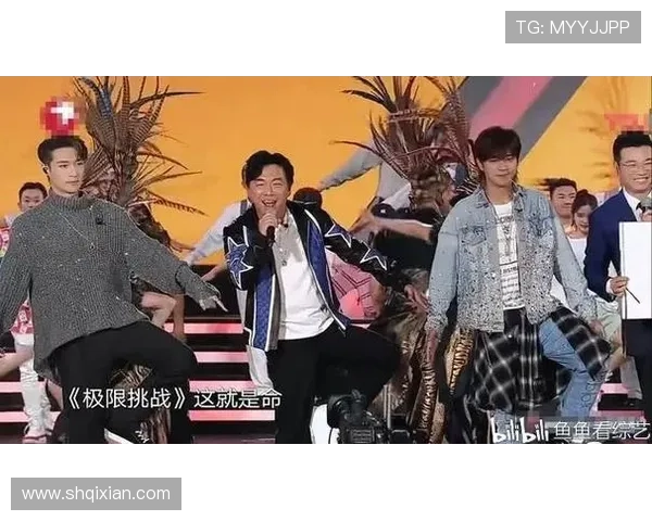 全球足球明星齐聚综艺舞台展现多才多艺的精彩瞬间